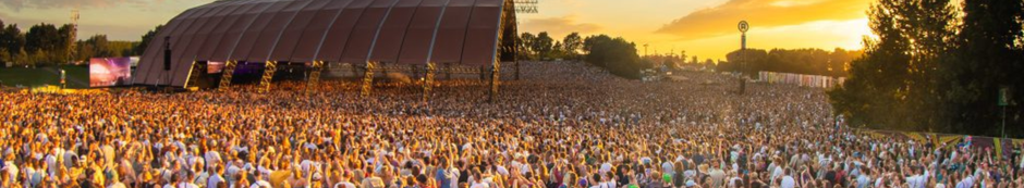 Lowlands Outfit