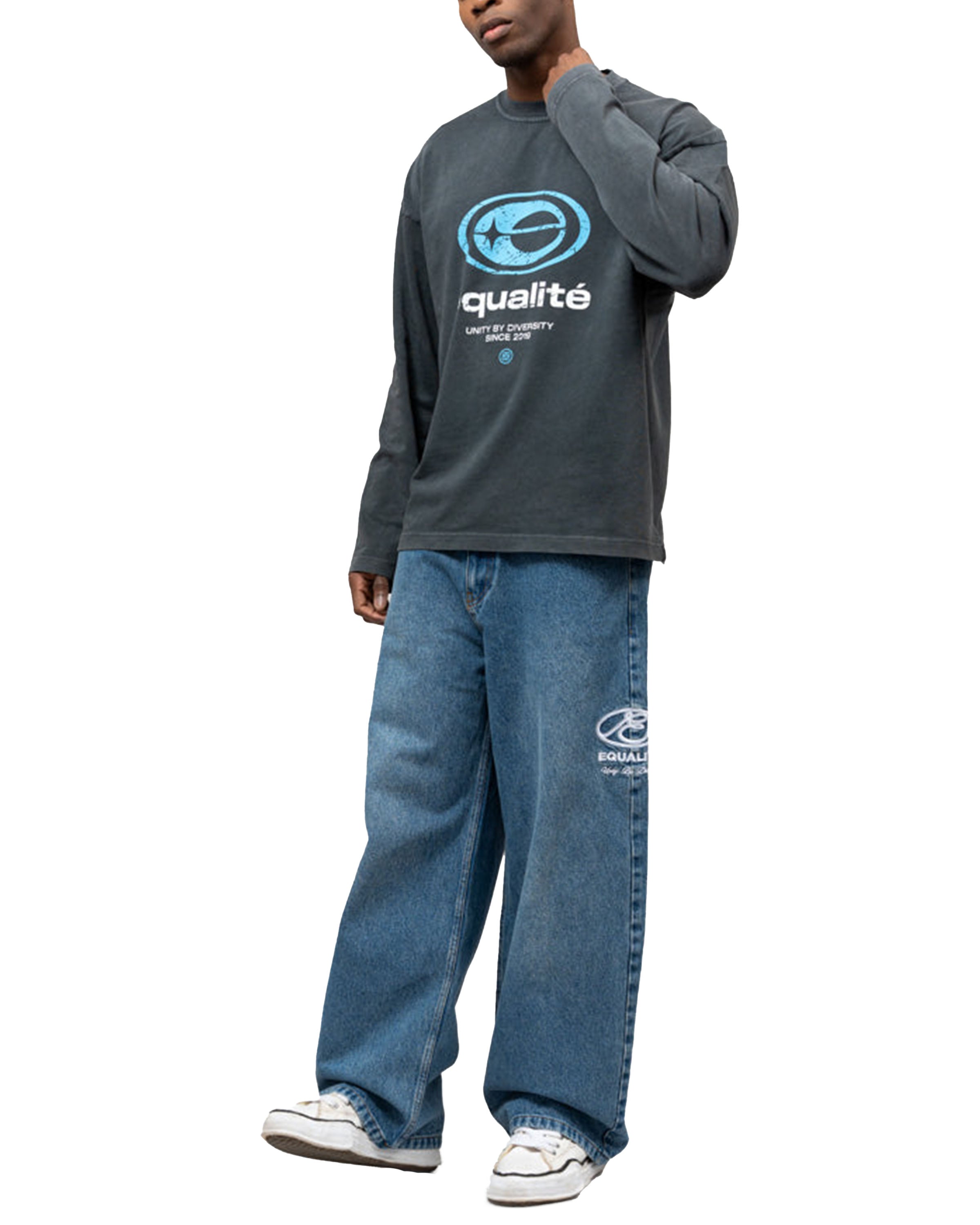 Elan Oversized Longsleeve T-Shirt