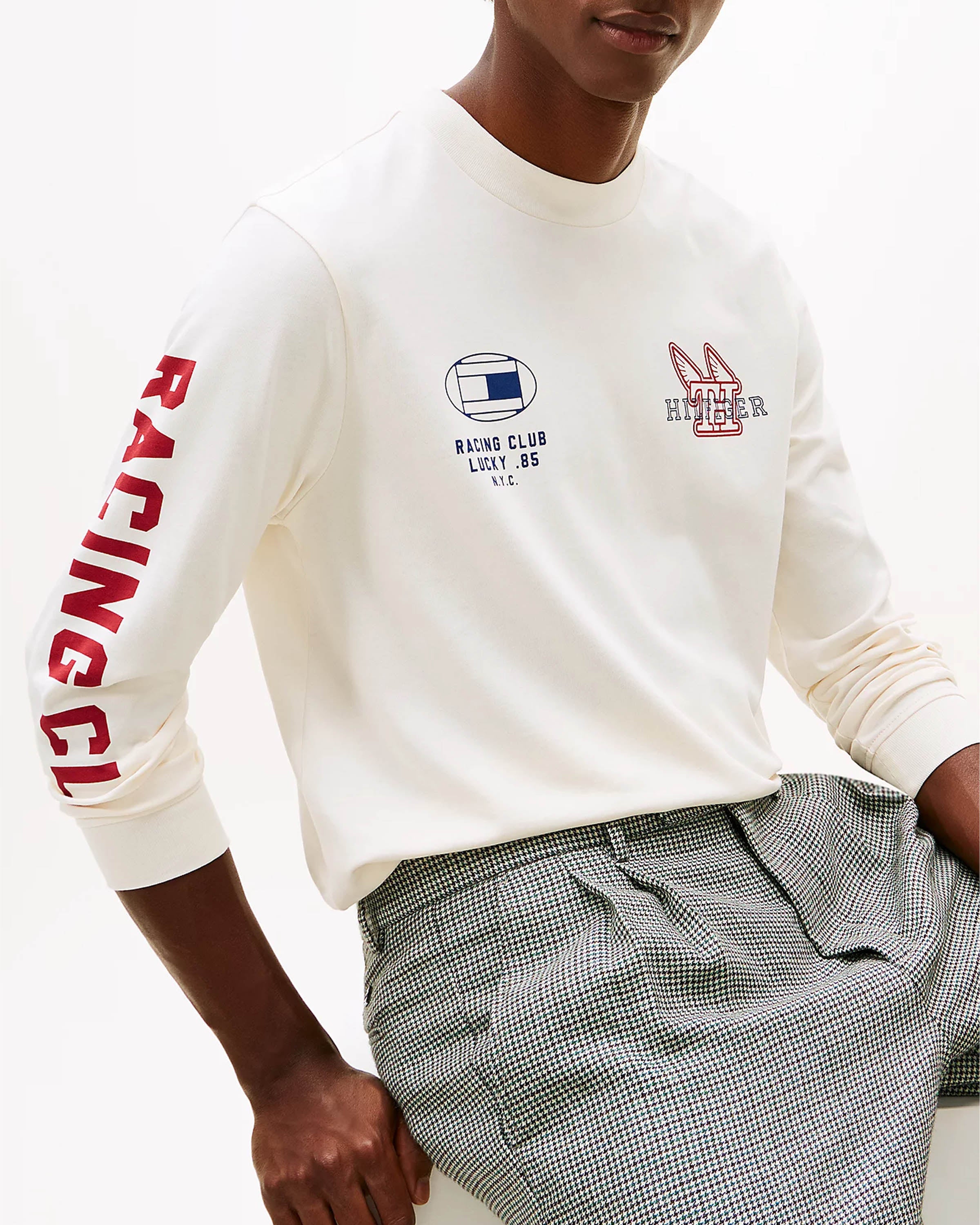 Modern Athleisure Longsleeve T-Shirt