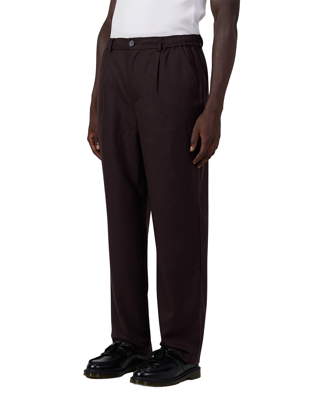 Pleated twill pants
