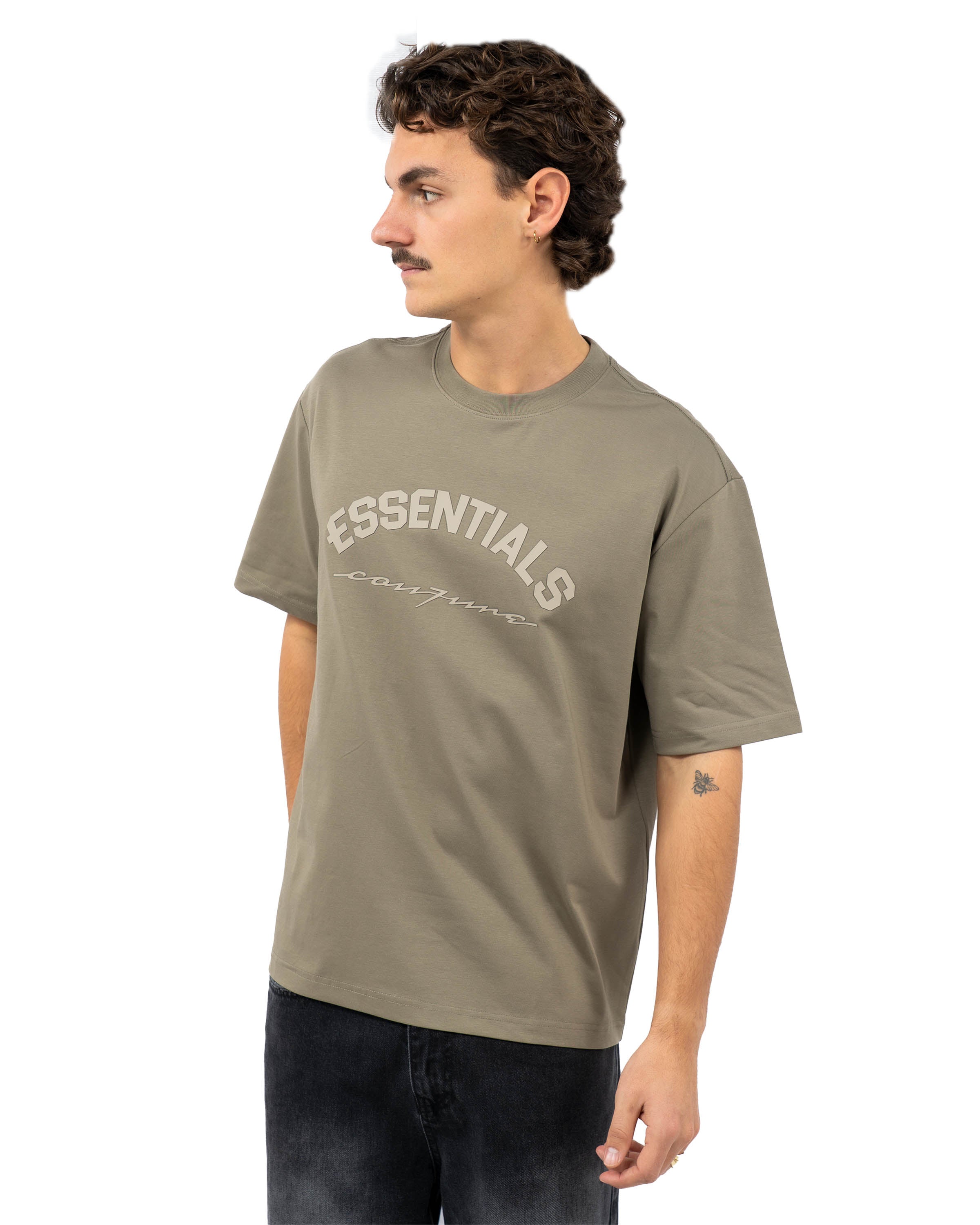 Basic Curve T-Shirt