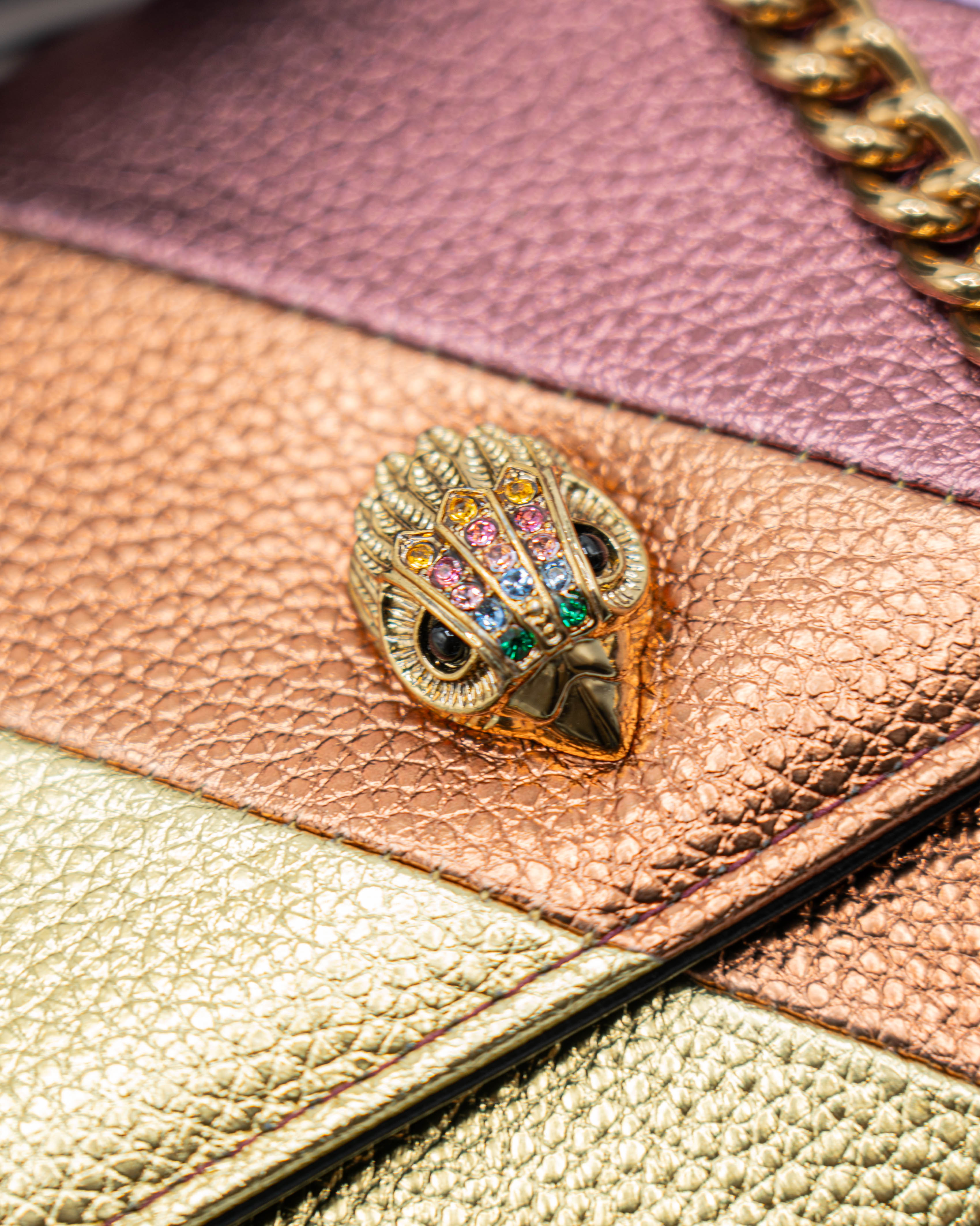 Wallet On Chain Crossbody