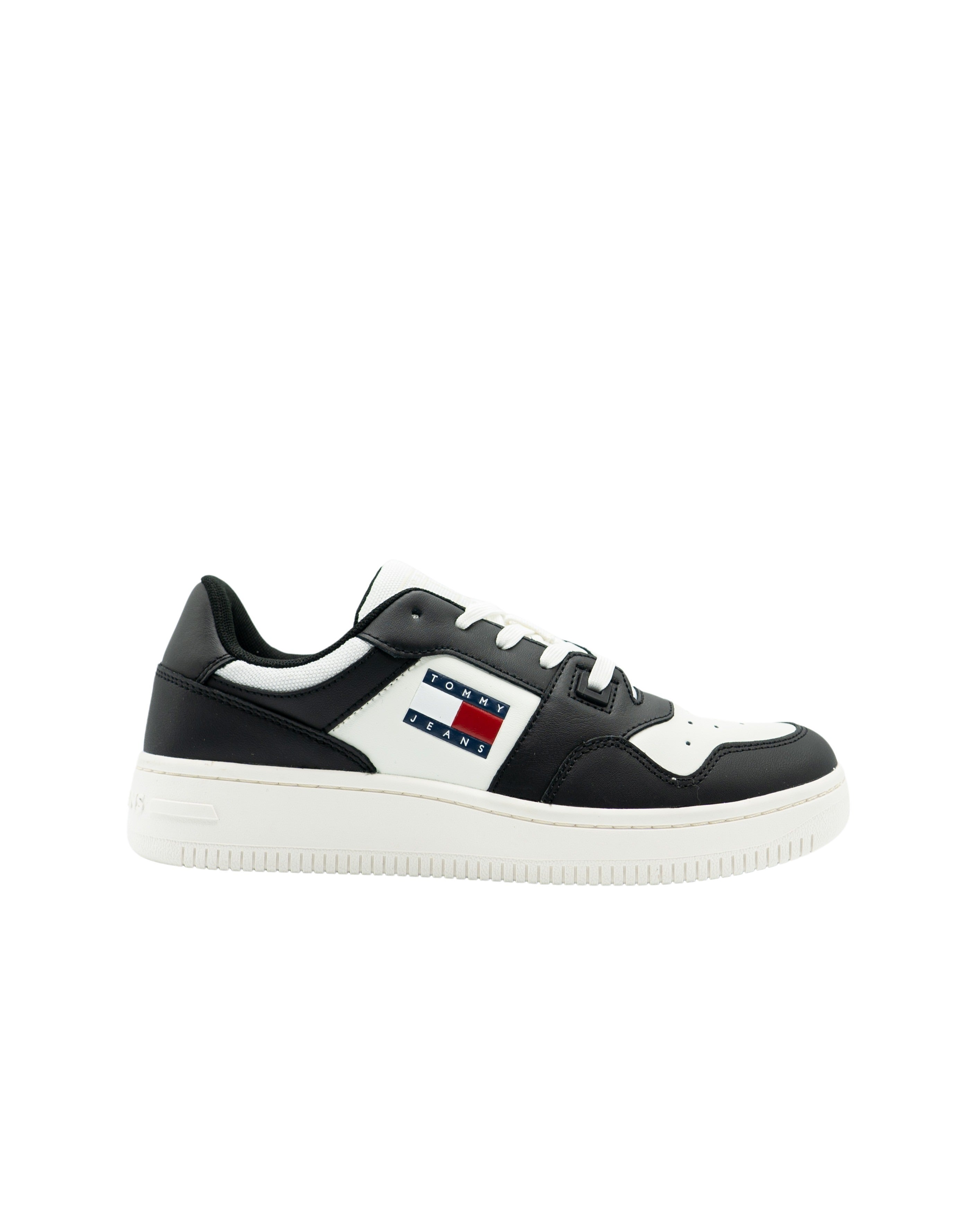 Retro Basket Sneaker