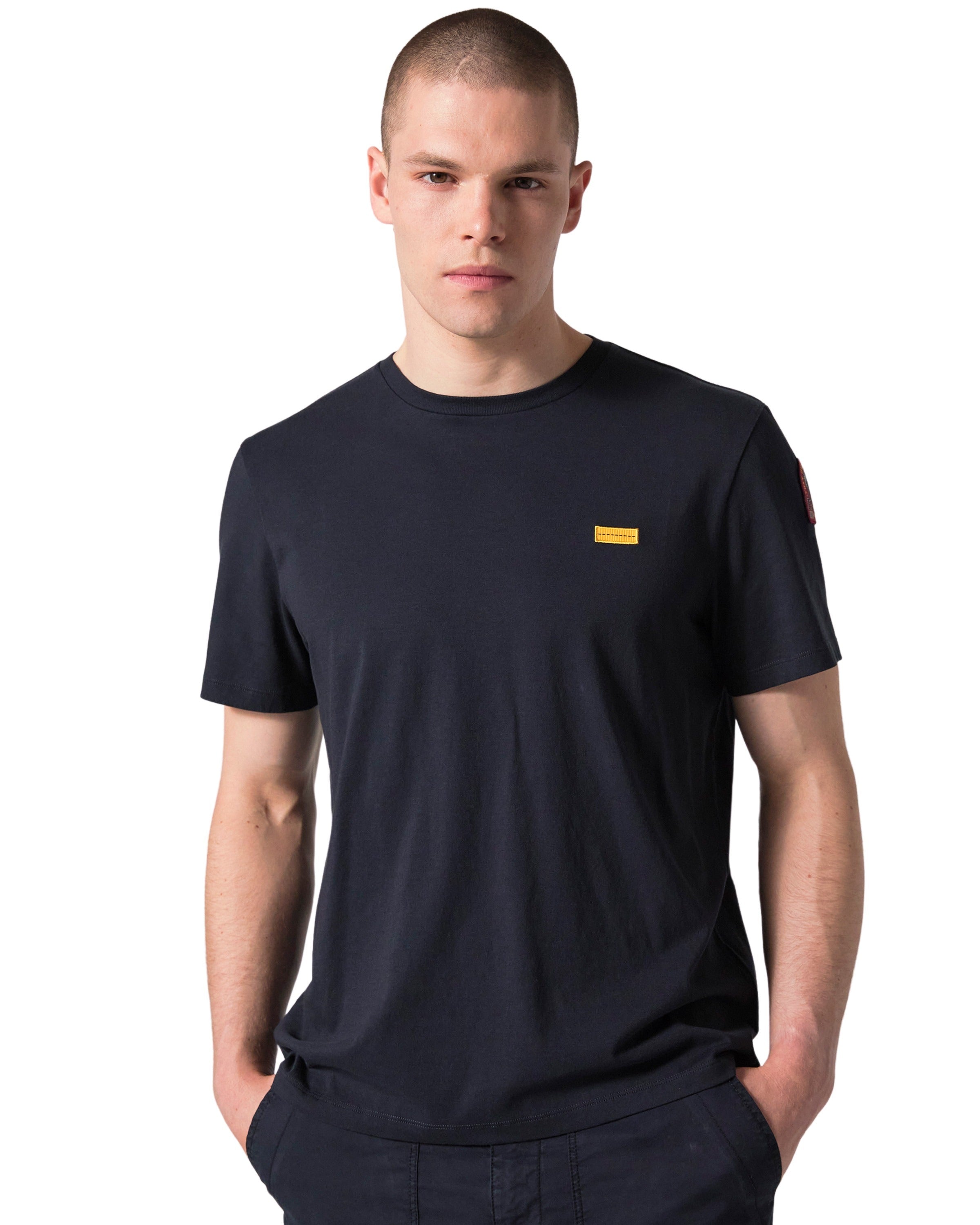 Iconic T-Shirt Institutional