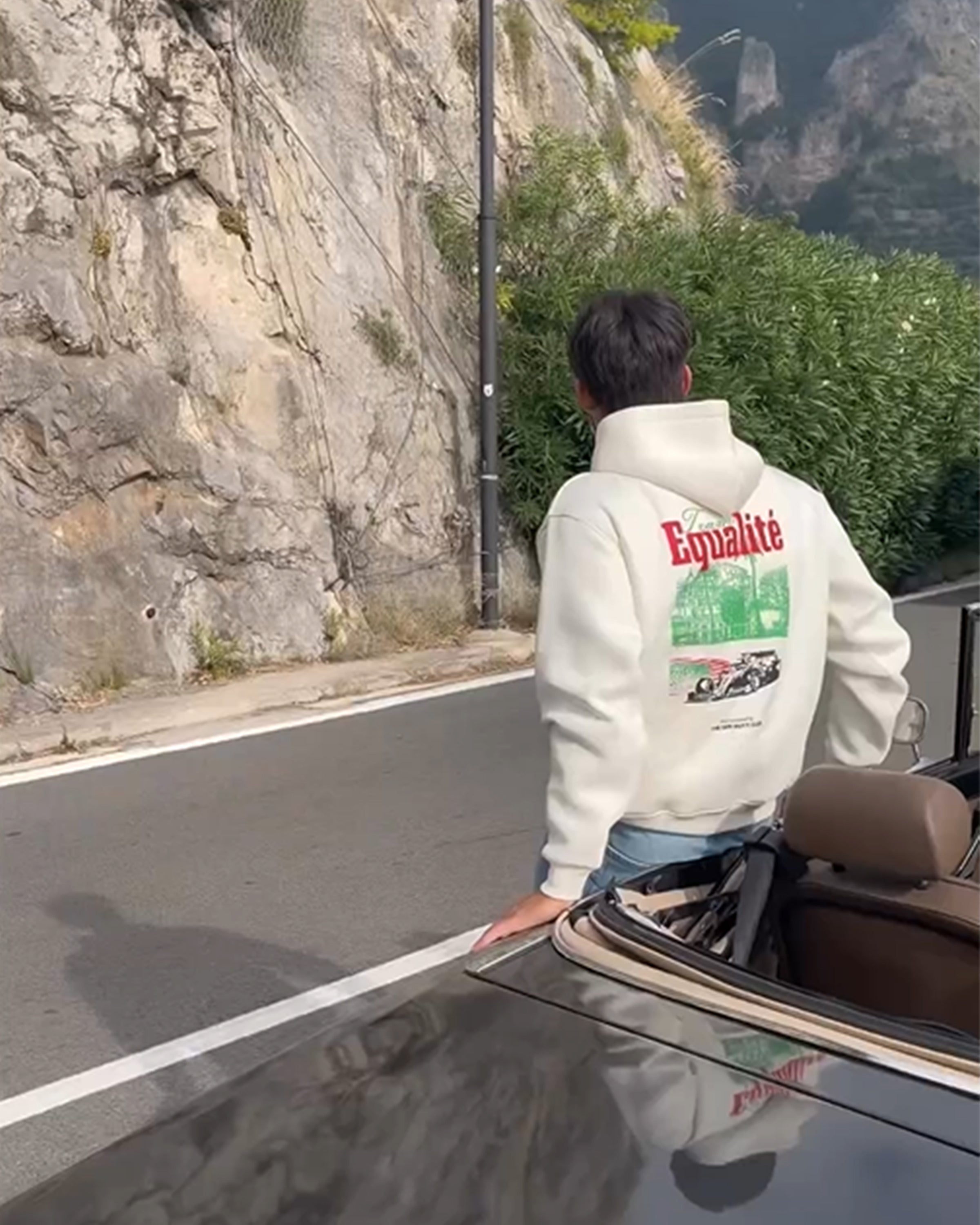 Frontrunner Oversized Hoodie