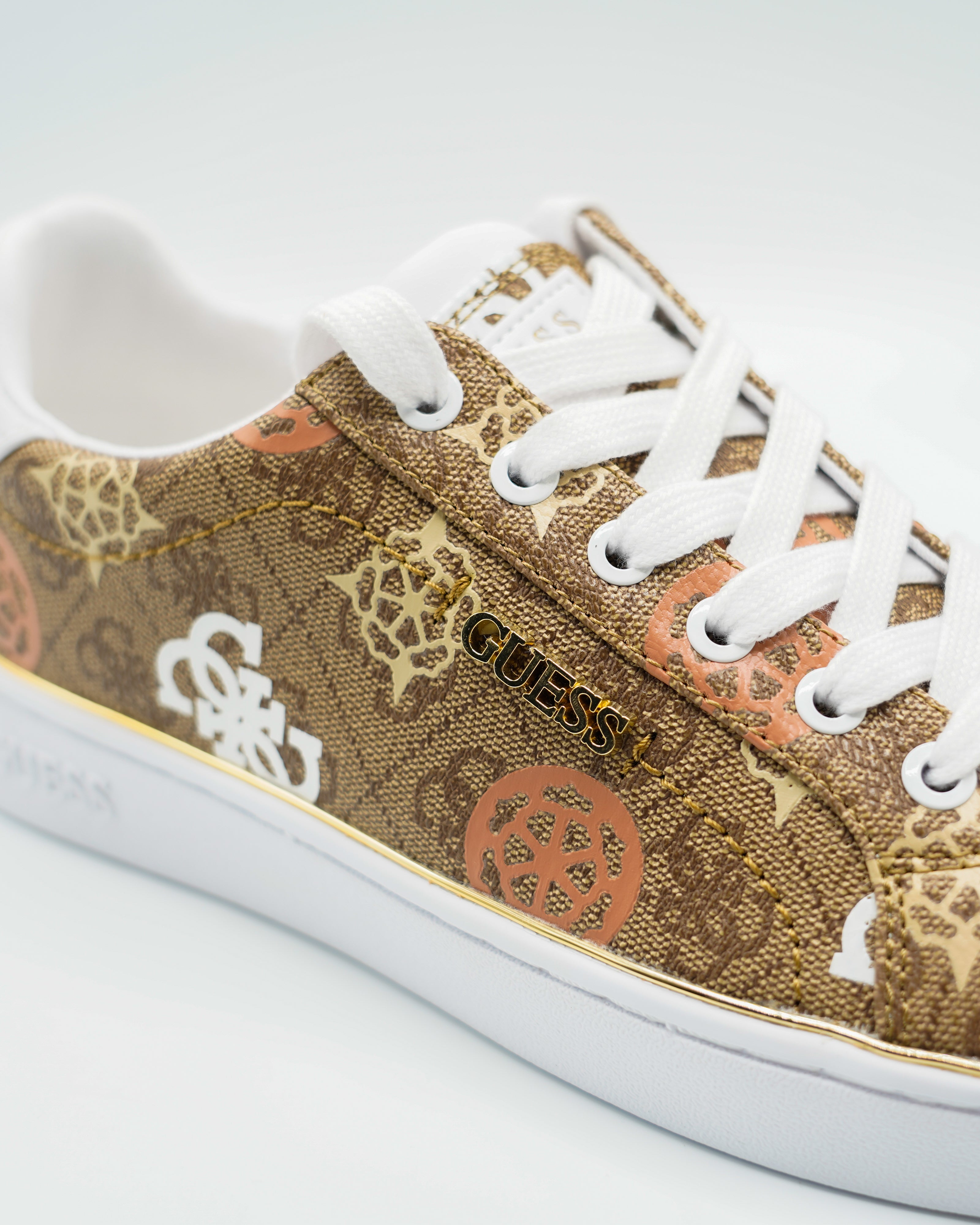 Beckie Multi Sneakers