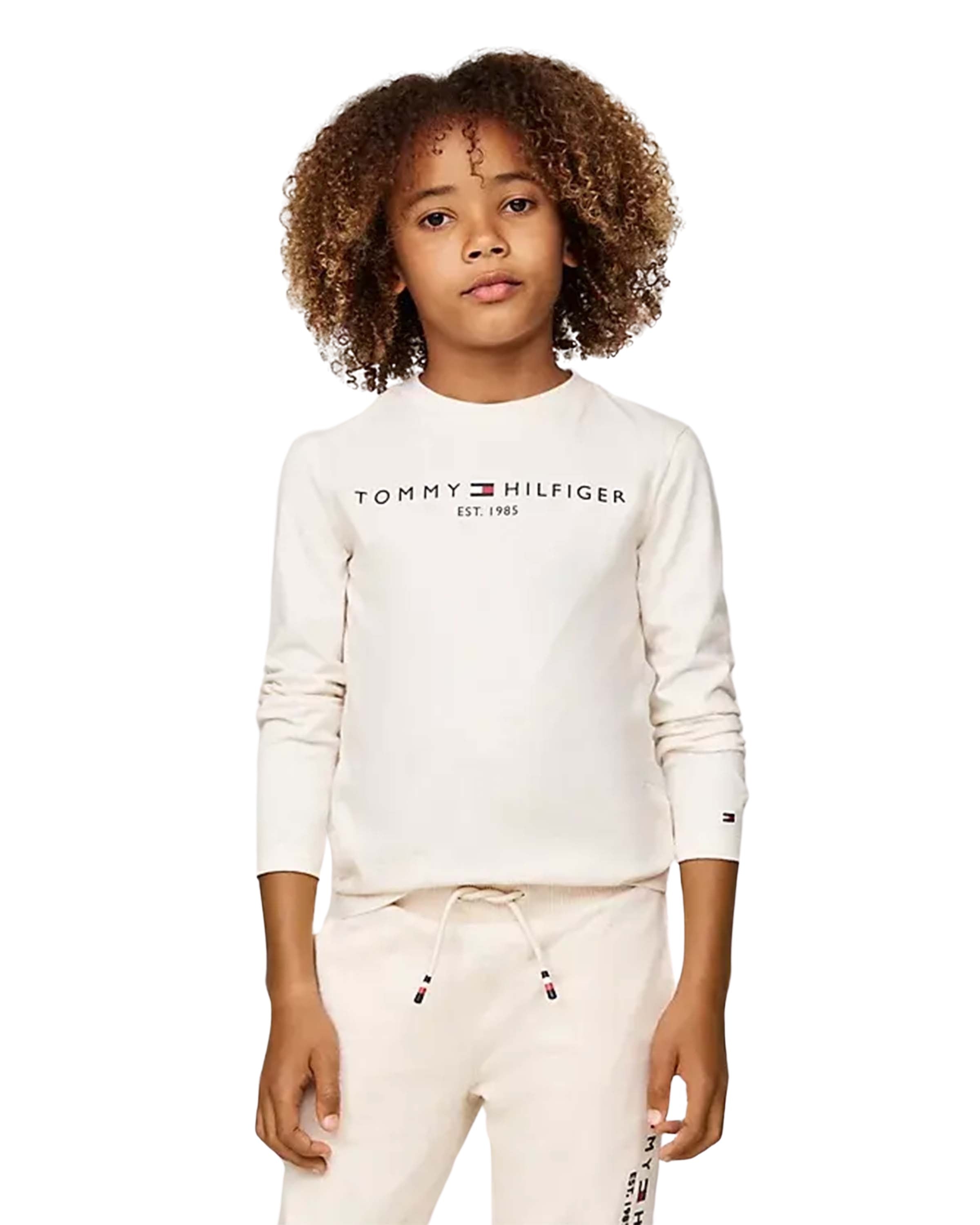 Essential Long Sleeve T-Shirt