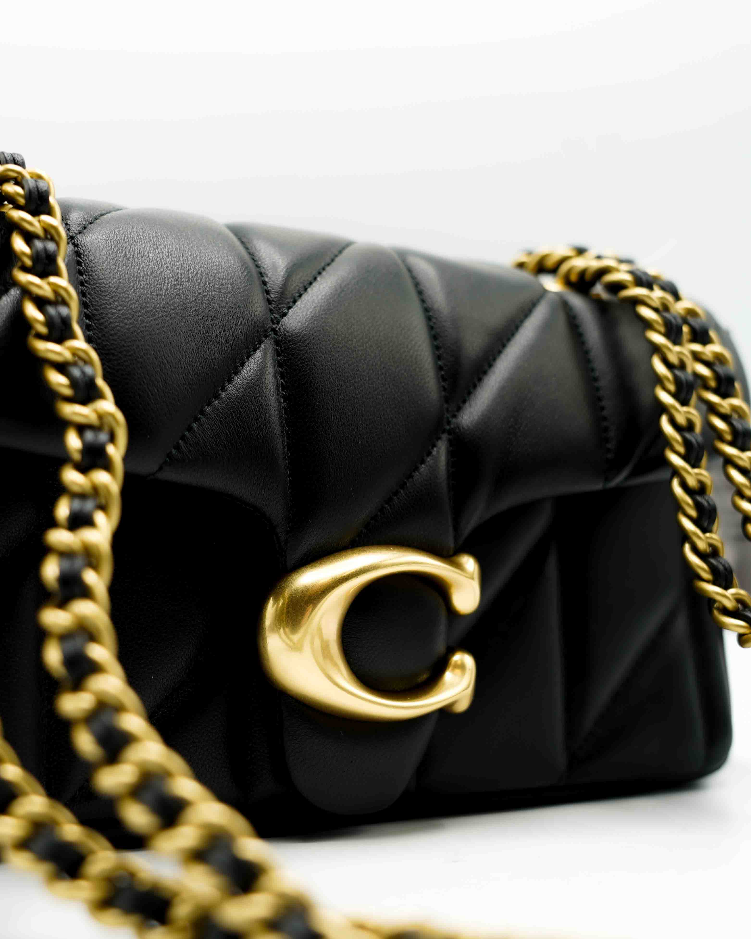 Quilted Tabby Shoulder Bag 20 With Chain