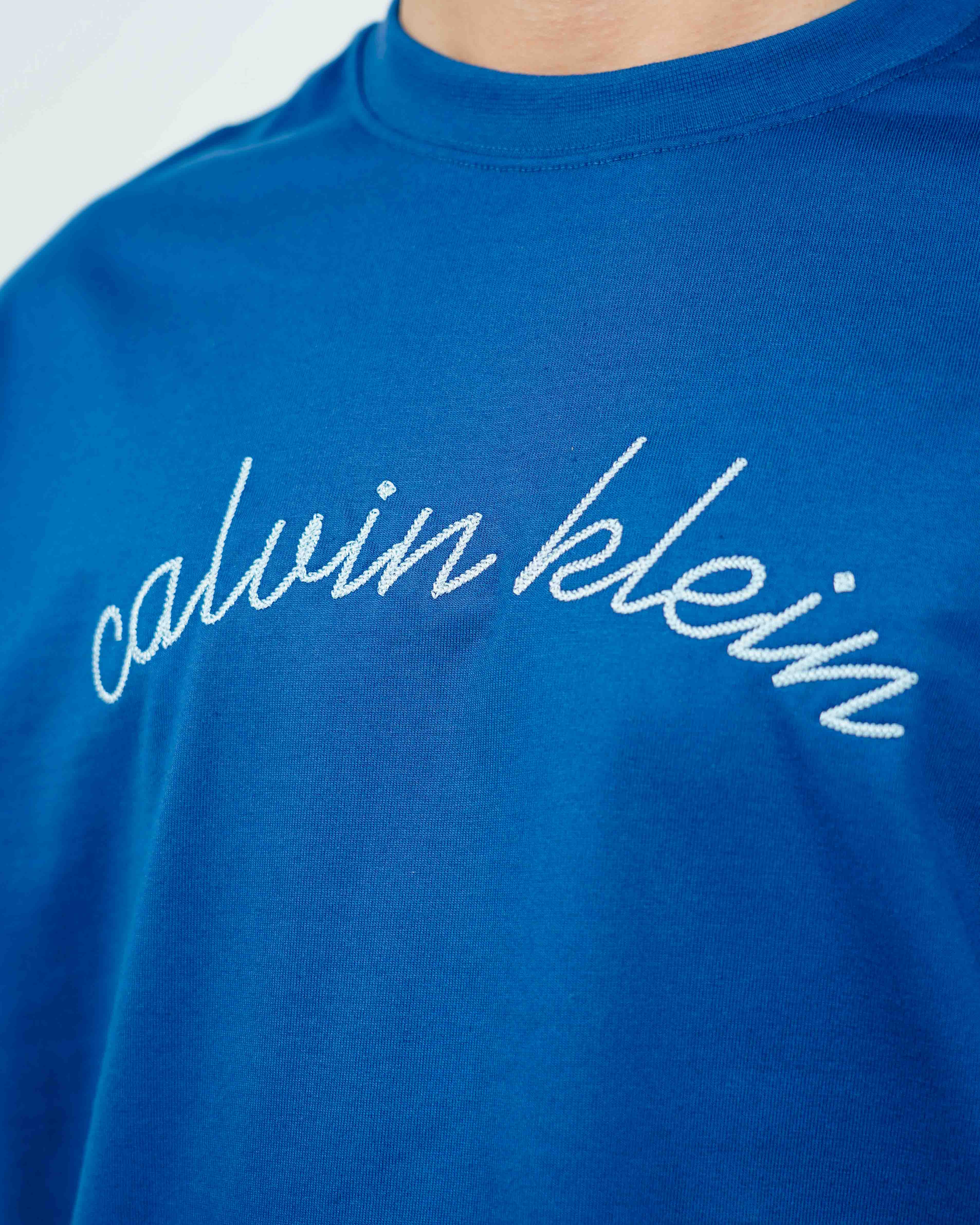 Center Chain T-Shirt