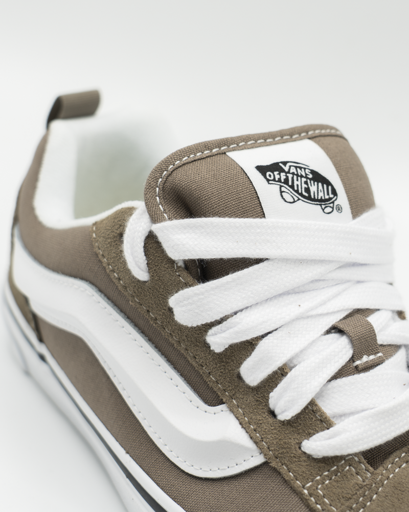 Knu Skool Sneakers