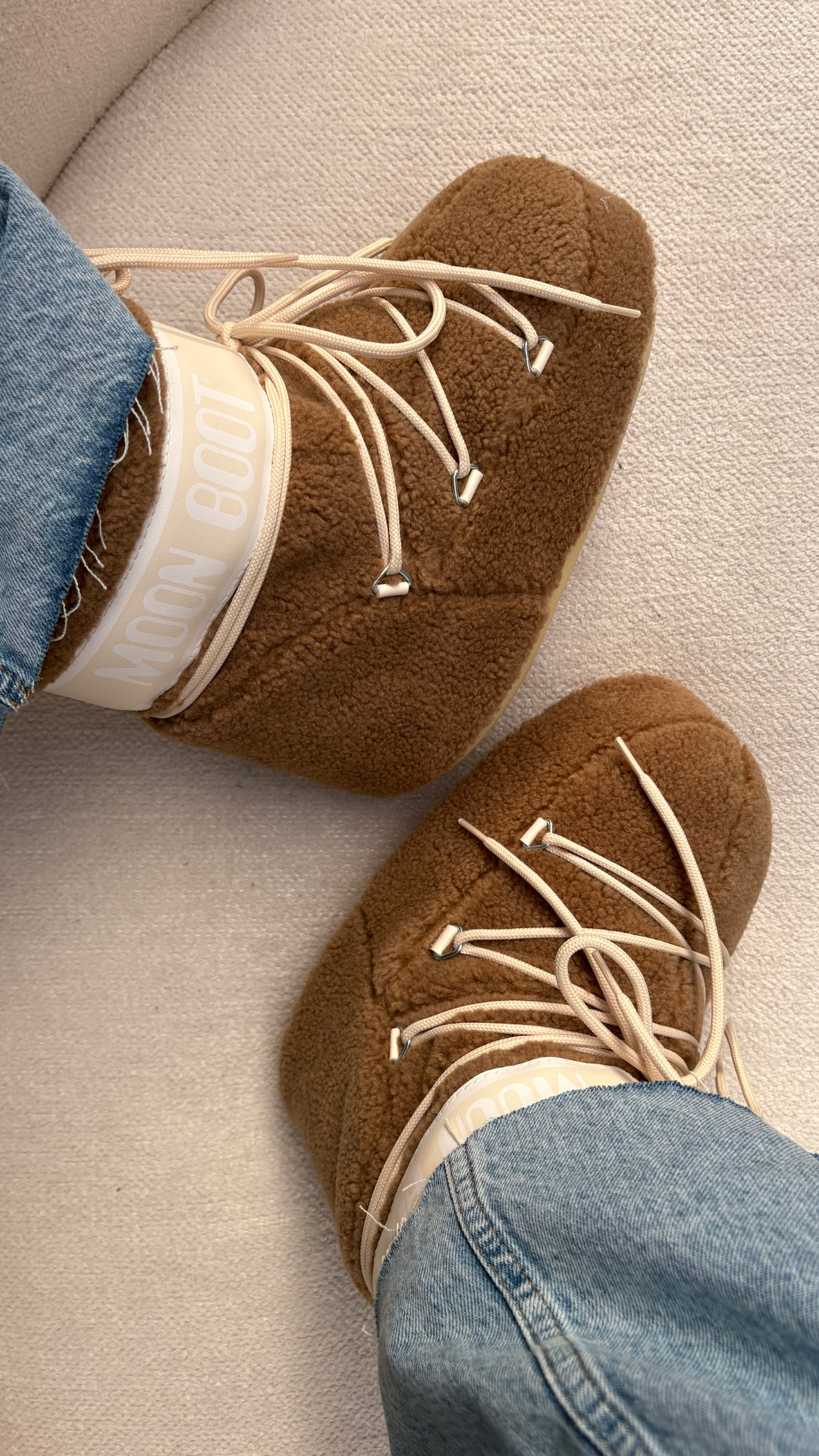 Icon Low Fleece Boots