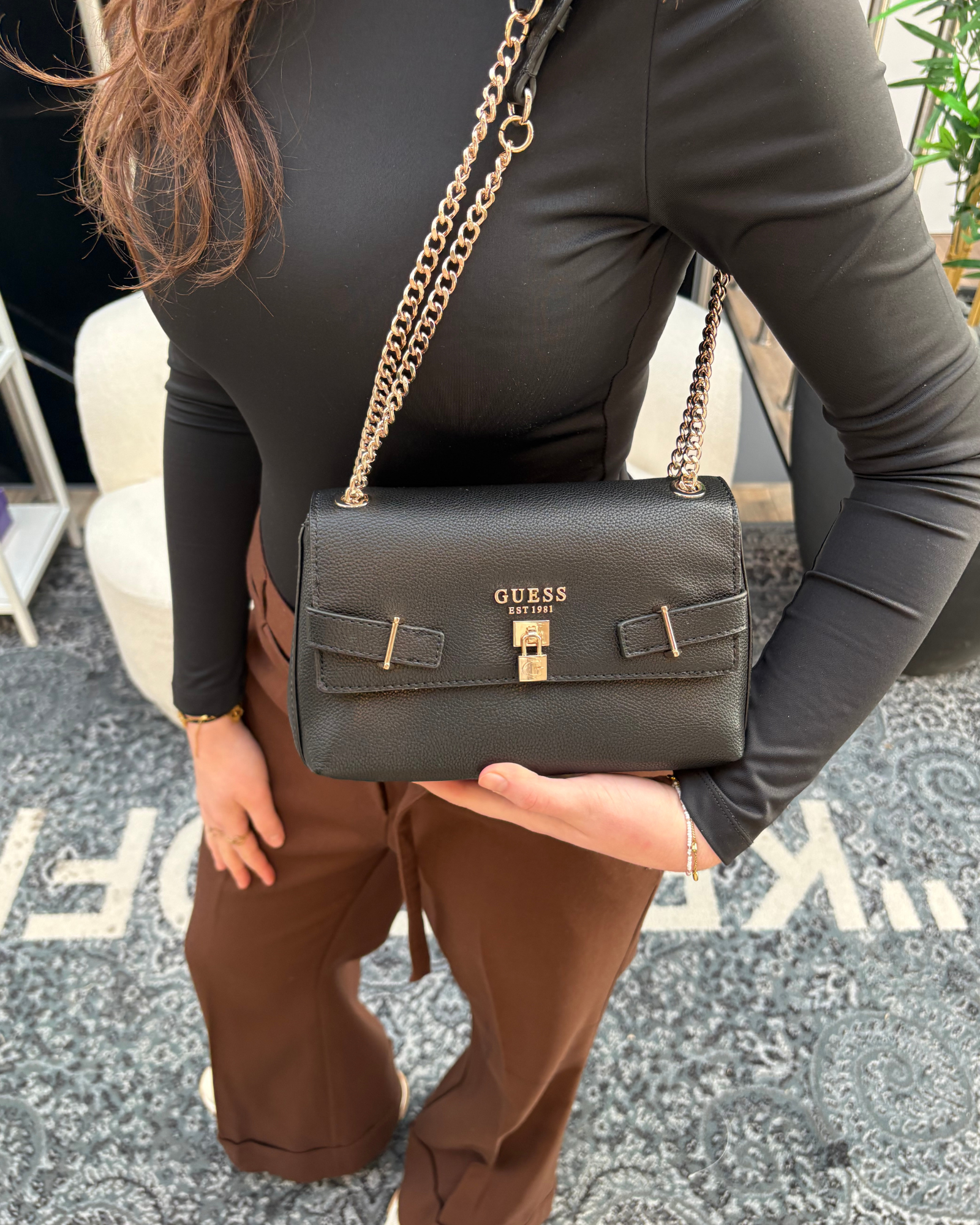 Yesba Flap Crossbody