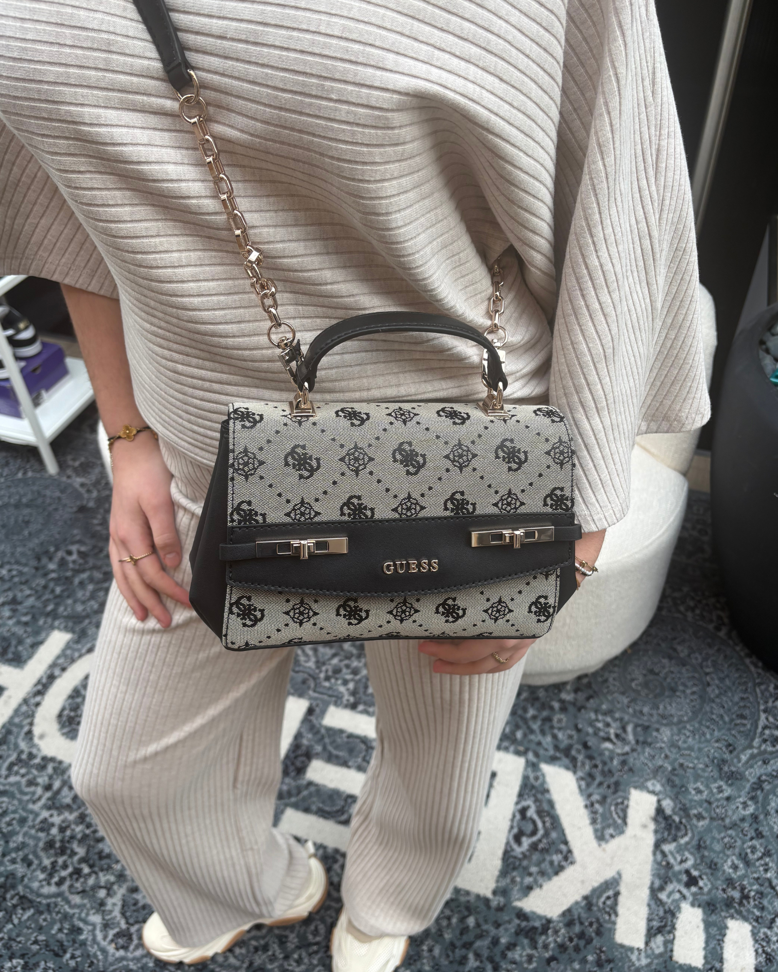 Melinda Logo Top Handtas