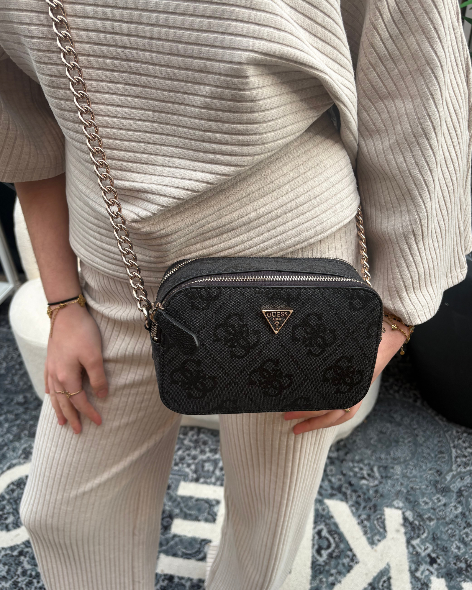 Noelle Camera Crossbody