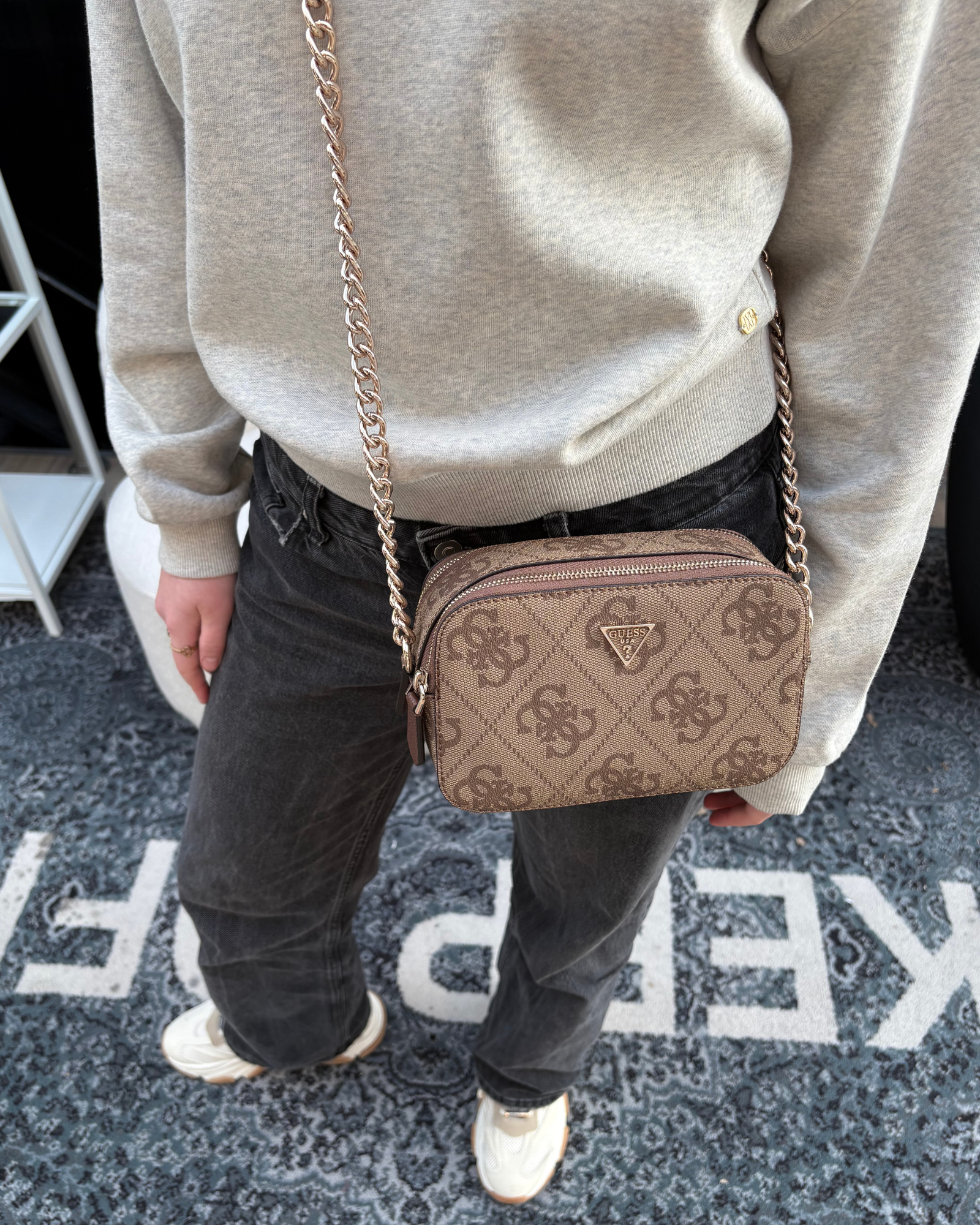 Noelle Camera Crossbody