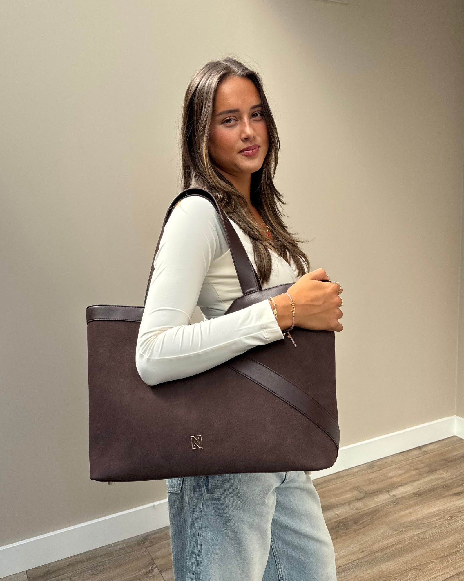 Alvin Suede Shopper