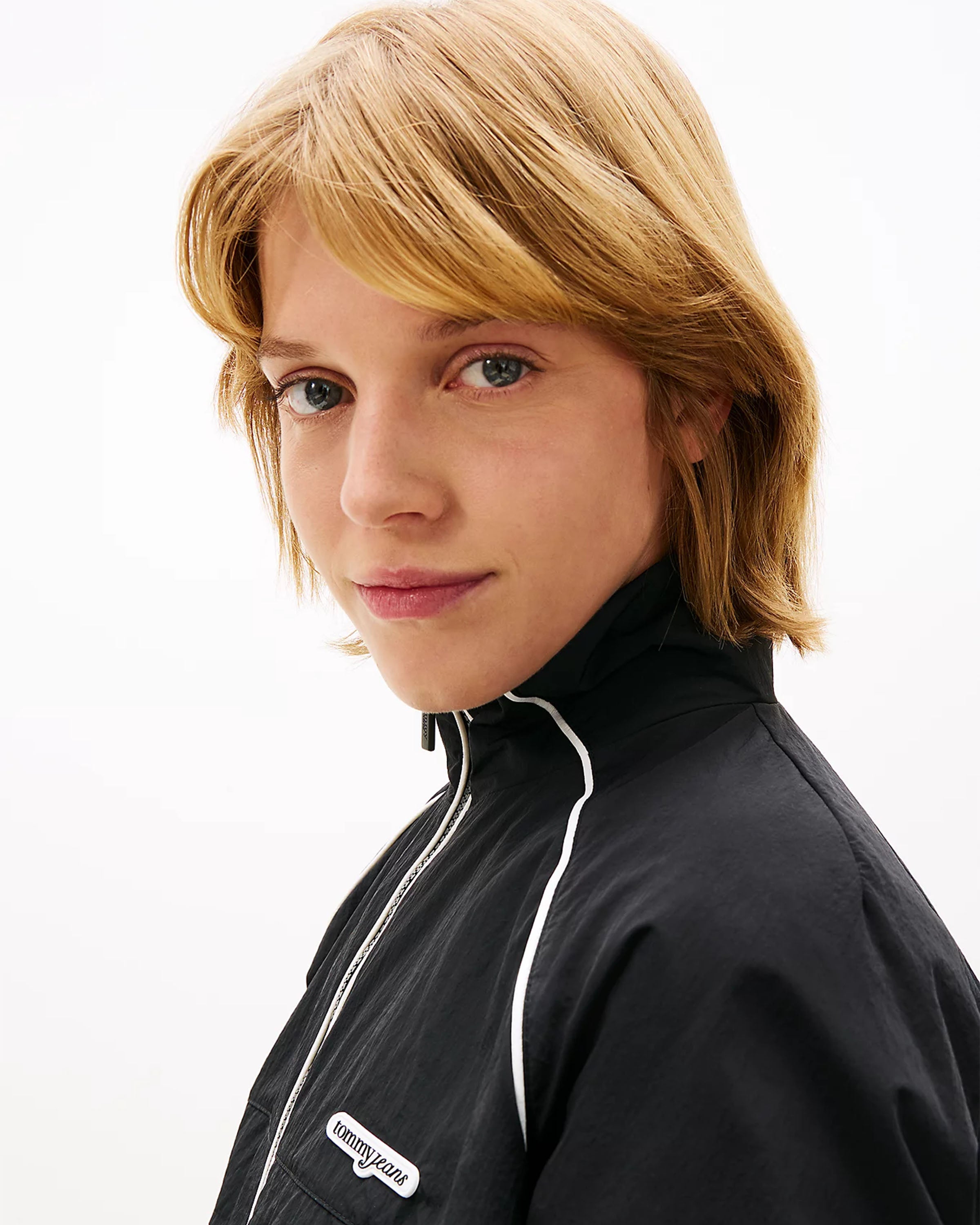 Piping Nylon Track Vest