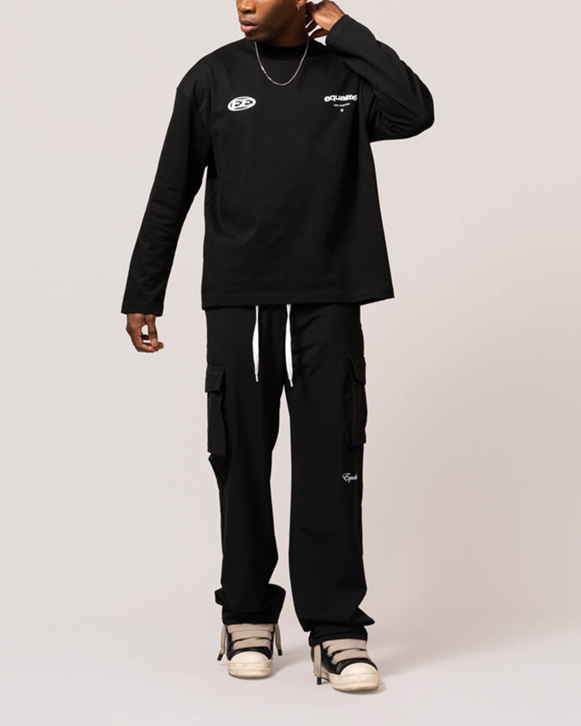 Stay Equal Longsleeve T-Shirt