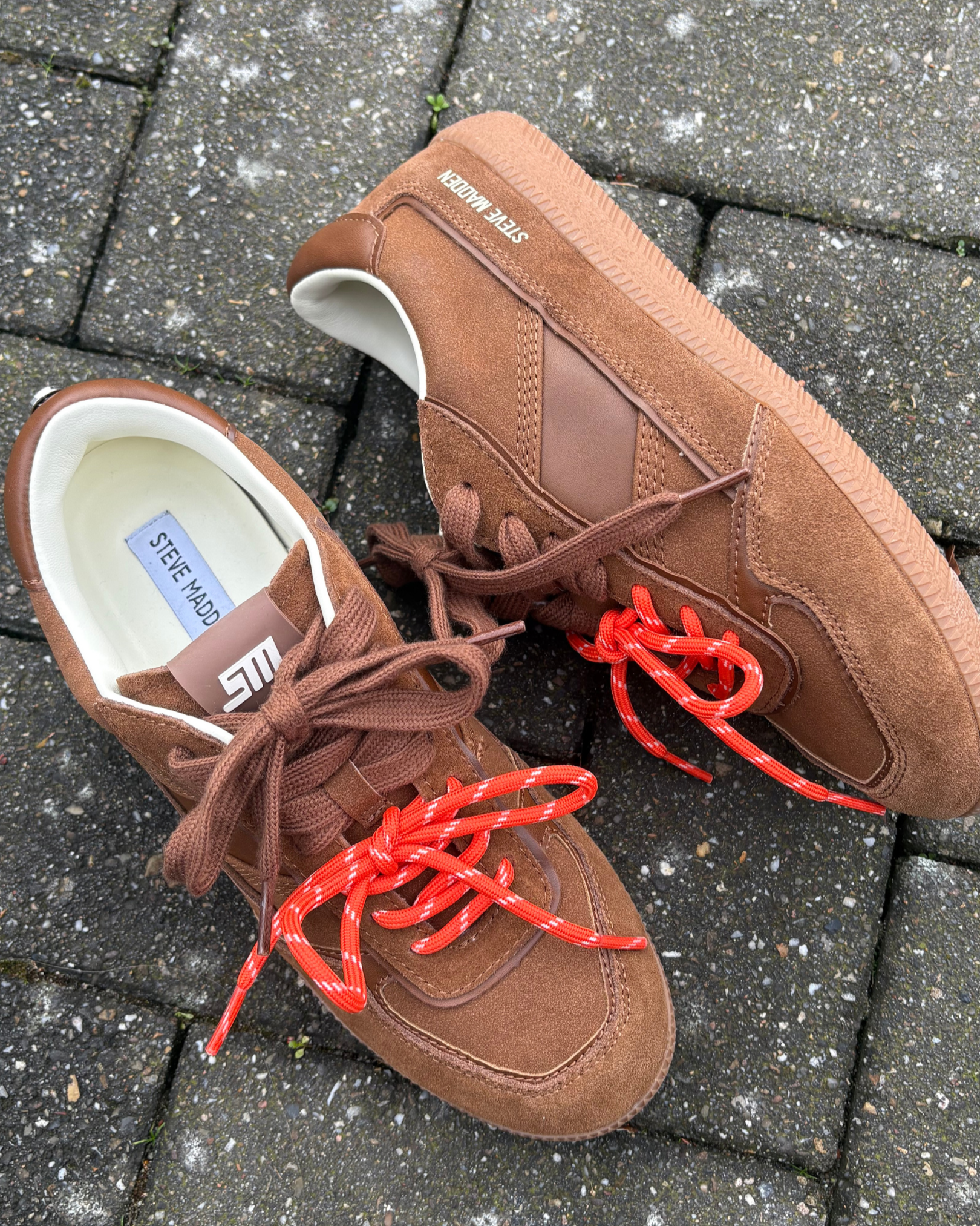 Augustine Sneakers