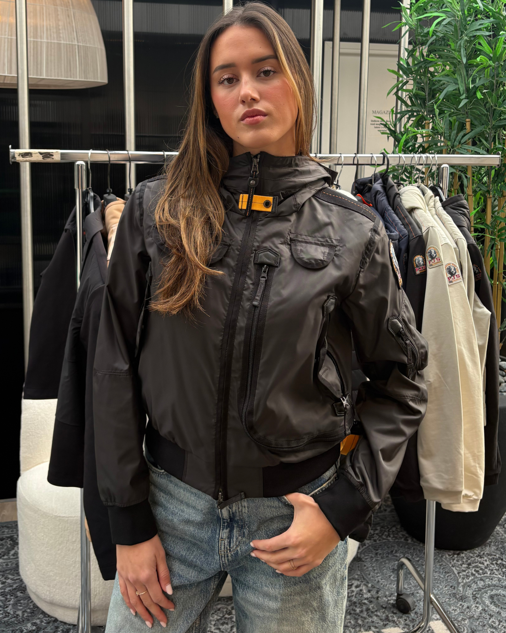 Gobi Spring Bomberjas