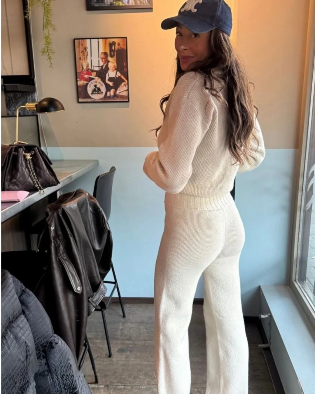 Pia Pully Sequins Set Crème