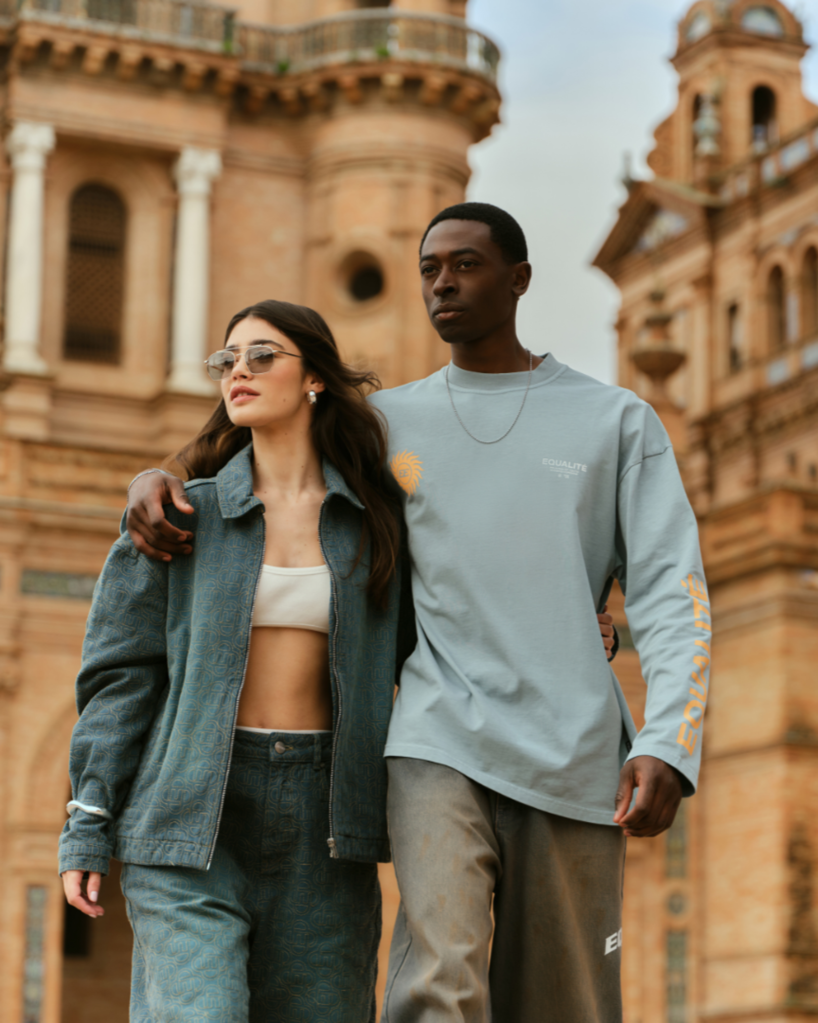 Sunny Oversized Longsleeve T-Shirt