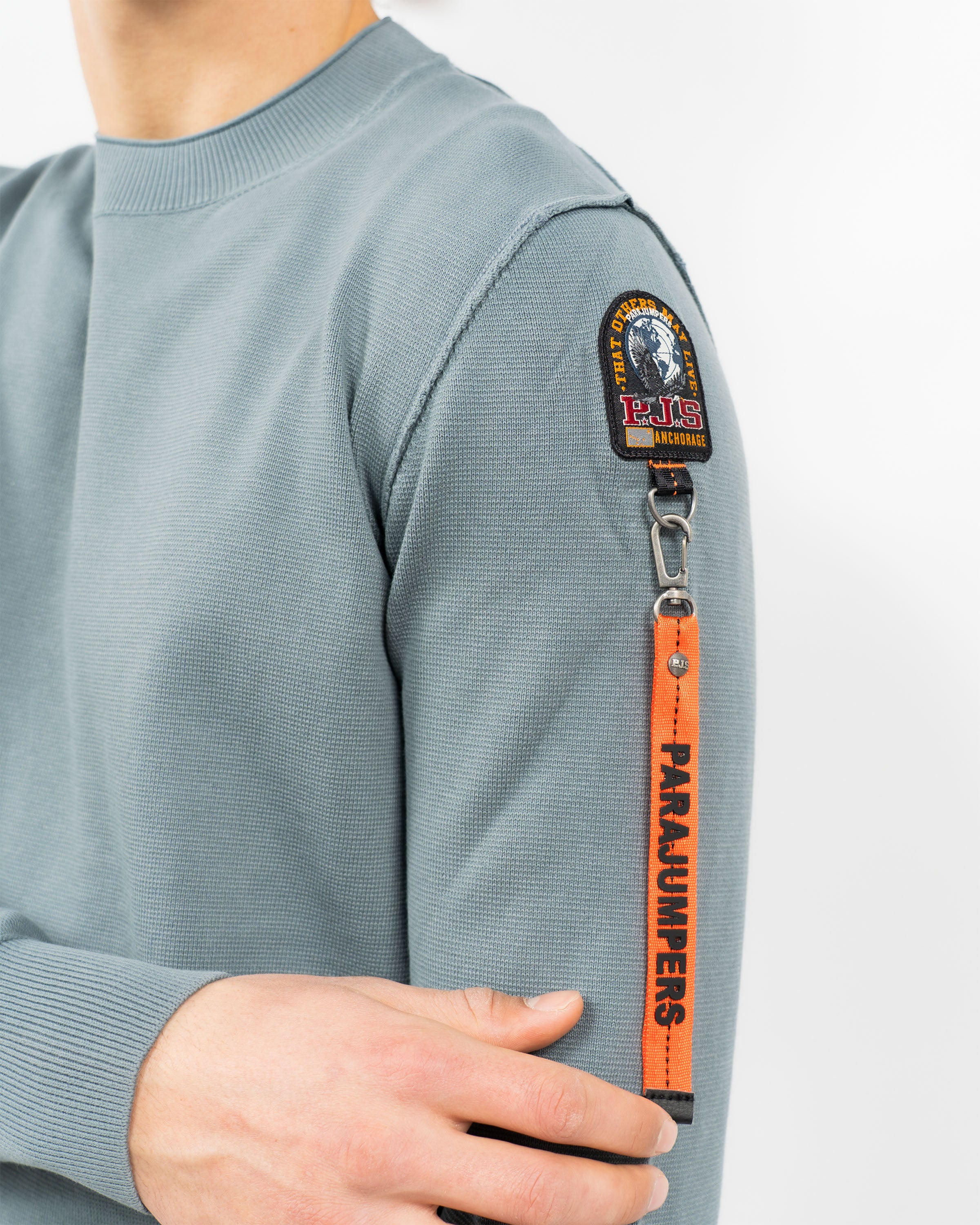 Basic Braw Man Sweater